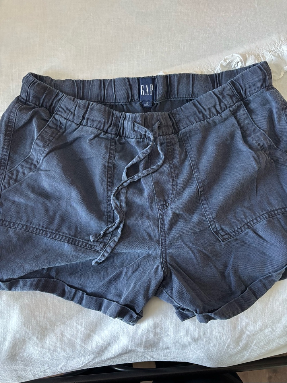 GAP Women's Drawstring Casual Shorts in Navy